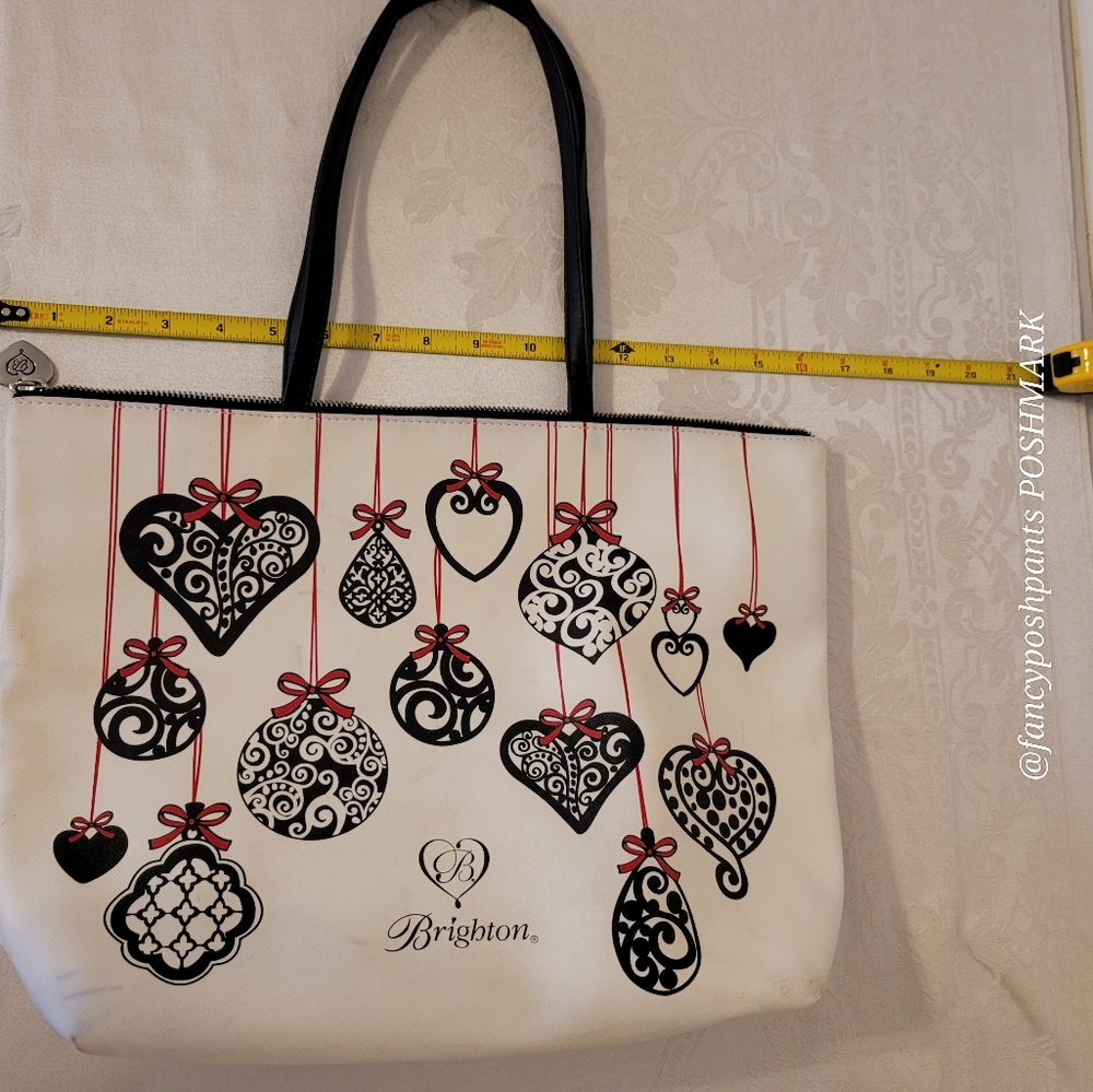 BRIGHTON holiday love notes tote bag purse w/logo heart zipper pull black red - Picture 3 of 17